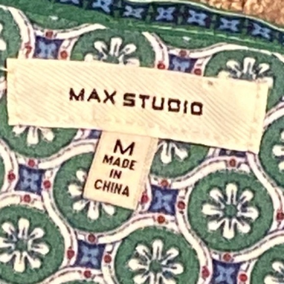 Max Studio Green Tie Front Blouse with Cap Sleeves - Picture 3 of 7